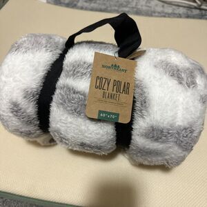 NWT Northeast Outfitters Cozy Animal Print Sherpa Blanket 60 x 70 Cream/taupe